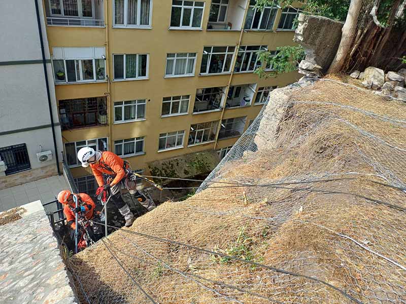 İzmit’te riskli bölgeye güvenlik kalkanı