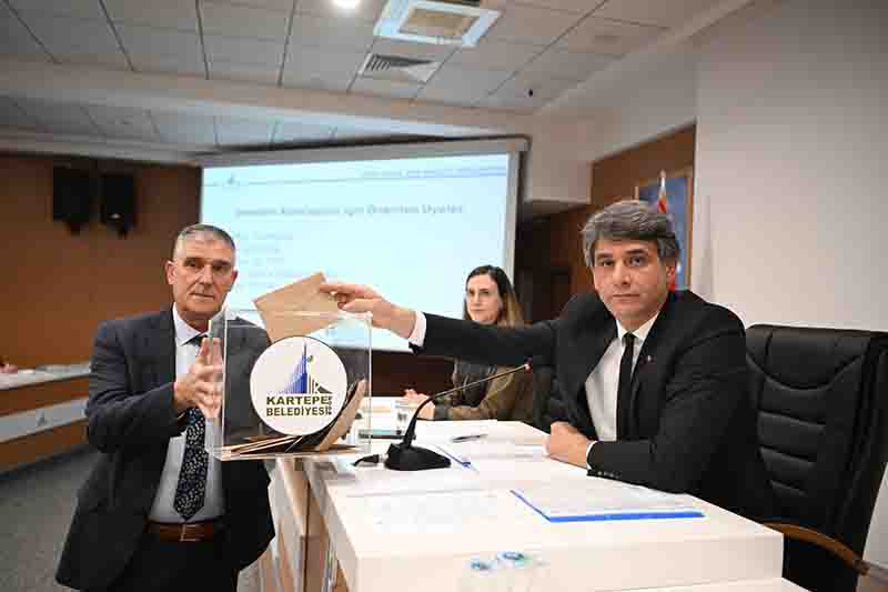 KARTEPE BELEDİYESİ YENİ YIL İLK MECLİSİ
