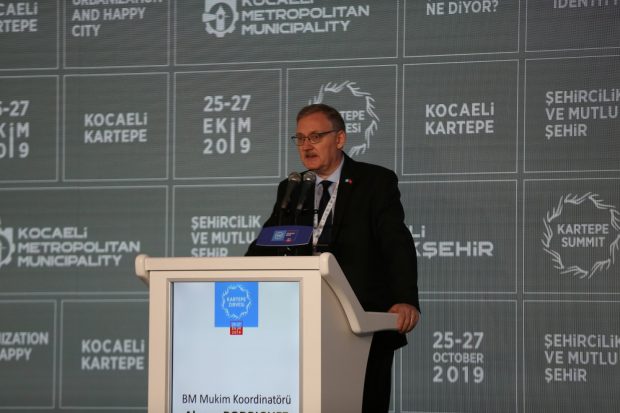 “3.6 milyon Suriyeli göçmen Türk toplumuna entegre olmuş”