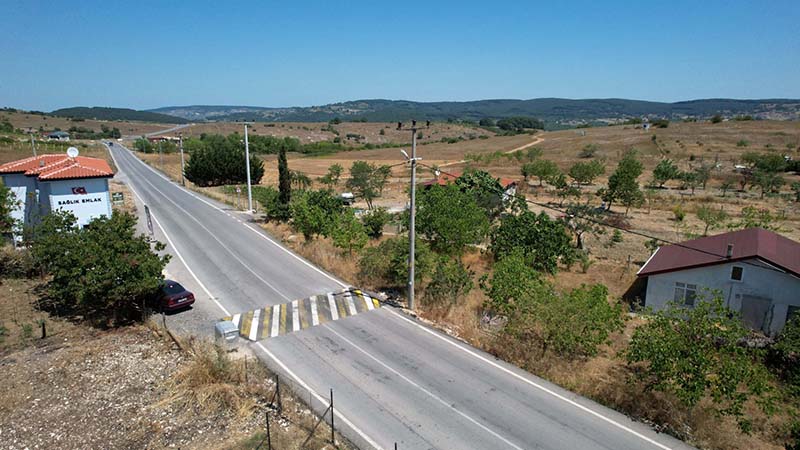 Kandıra Akçaova yolu konforlu ve güvenli