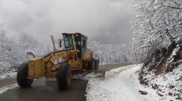 İş Makineleri ve Tuzlama Araçları Hazır