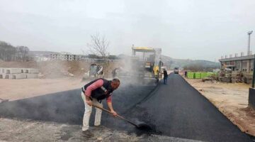 Kartepe Gülümser Sokak yenileniyor