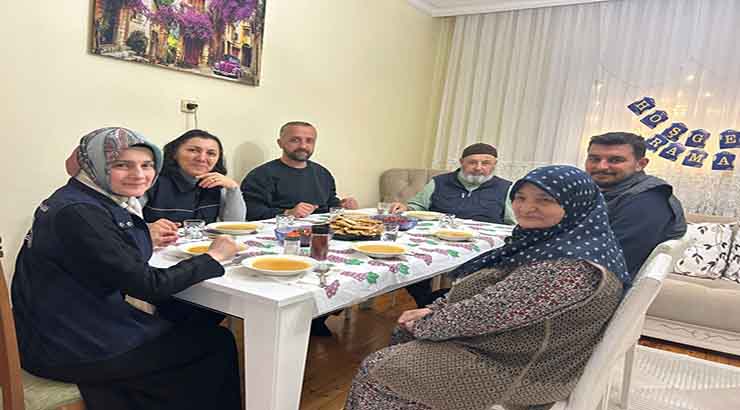 Kartepe’de Gönül Sofraları Kuruluyor