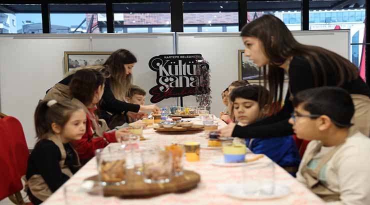 Kartepeli Öğrencilerin Yarıyıl Tatili Sanatla Renkleniyor