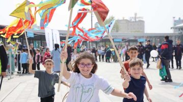 Milli İrade Meydanı her gün dolup taştı