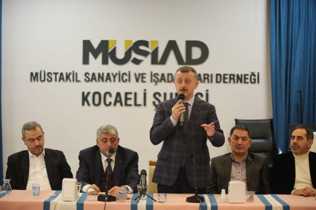Büyükakın MÜSİAD üyeleriyle buluştu