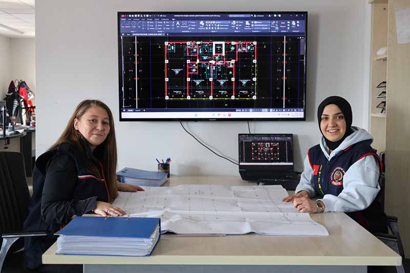 Büyükşehir kadınlarla hep güçlü