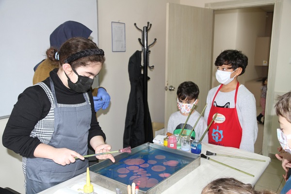Öğrencileri sanat ve eğlence ile buluştu
