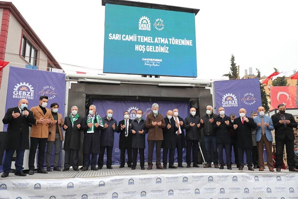 Sarı Caminin temeli dualarla atıldı