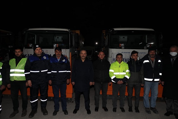 Kar ekipleri hazır kıta teyakkuzda