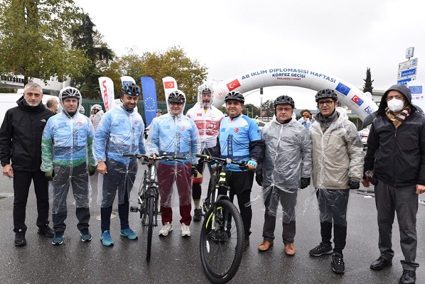 ‘Bisiklet ile Körfez Geçişi’