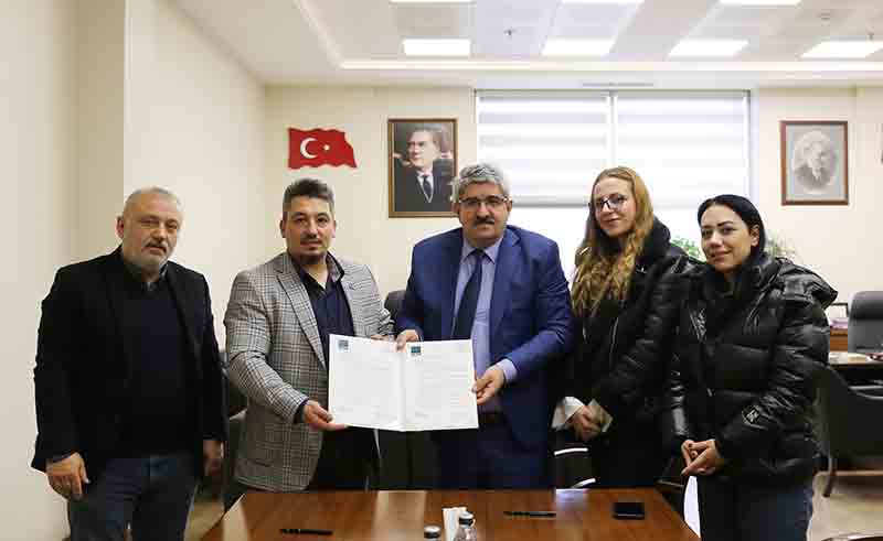 BASIN BÜLTENİ: Akademik International Dil Okulları Kocaeli Kampüsü, KOTO Üyelerine yüzde 35 indirimli