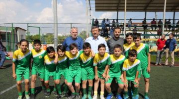 Darıca’ da yaz spor okulları devam ediyor