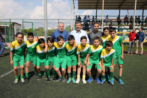 Darıca’ da yaz spor okulları devam ediyor