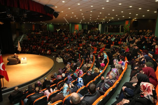 Nursaçan Hoca Darıca’da Sevenleriyle Buluştu