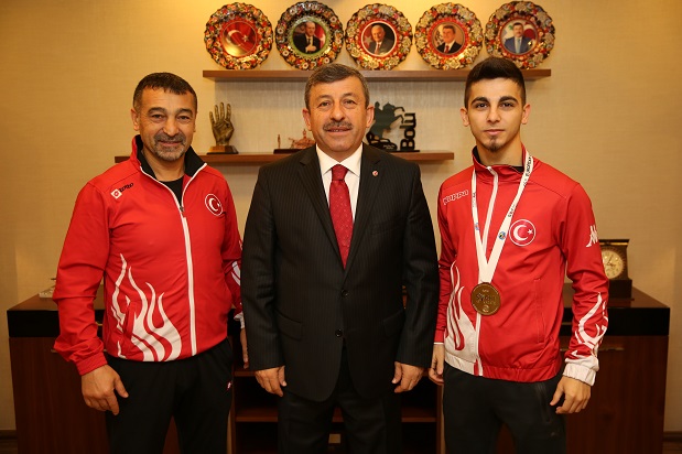 Karabacak,Avrupa Şampiyonu Şamdan’ı Ağırladı.