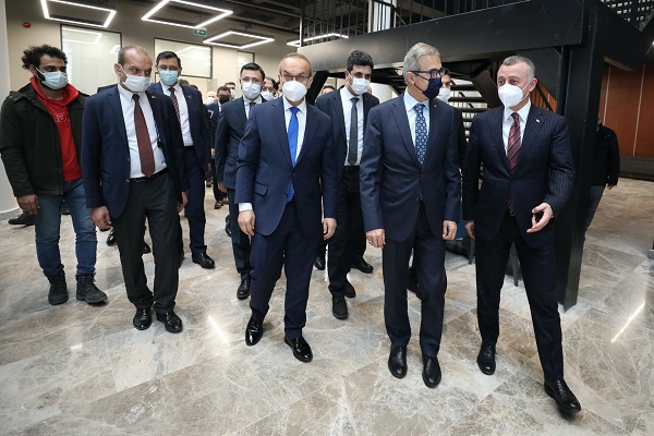 “Öğrencilere destek vermek ana hedeflerimizden”