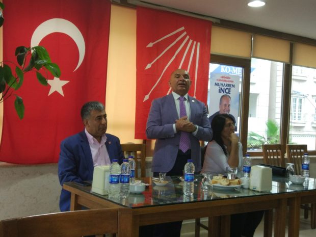 Tarhan STK ile bayramlaştı