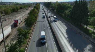 Tır parkı hem trafiği hem sürücüleri rahatlattı