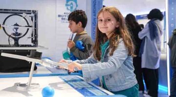 Bilimin merkezine ziyaretçi akını yaşanıyor;