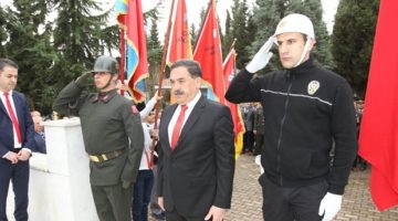 18 Mart’ın Yıl Dönümünde Gebze Şehitliğinde tören
