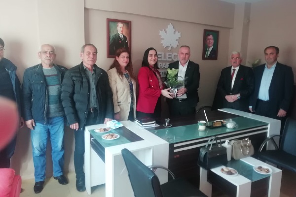 DEVA Derince’den Özyolcu’ya hayırlı olsun ziyareti