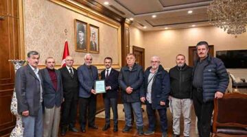 Kocaeli Camii ve Kur’an Kursları Dernekleri Federasyon Yönetimi, Vali İlhami Aktaş’ı Ziyaret Etti