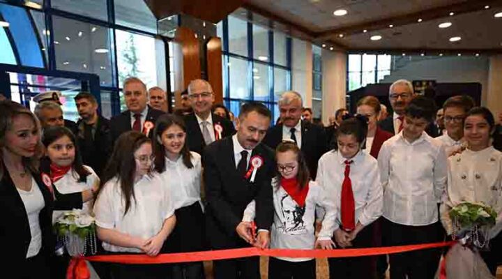 23 Nisan Ulusal Egemenlik ve Çocuk Bayramı Kocaeli’de Coşkuyla Kutlandı