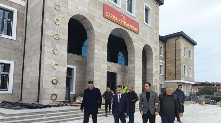 Vali Aktaş, Darıca Hükümet Konağı ve Darıca Belediye Binası İnşaatlarında İncelemelerde  Bulundu