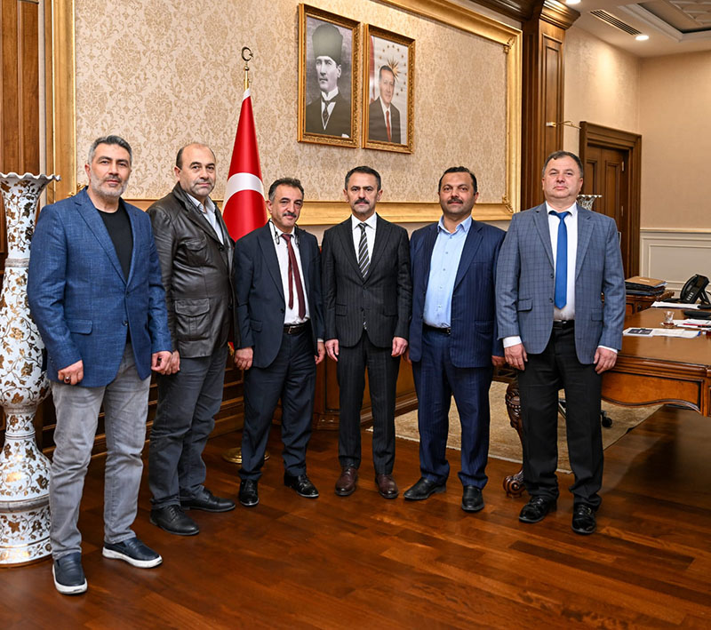 Çayırova Küçük Sanayi Sitesi Yapı Kooperatifi’nden Vali İlhami Aktaş’a Ziyaret