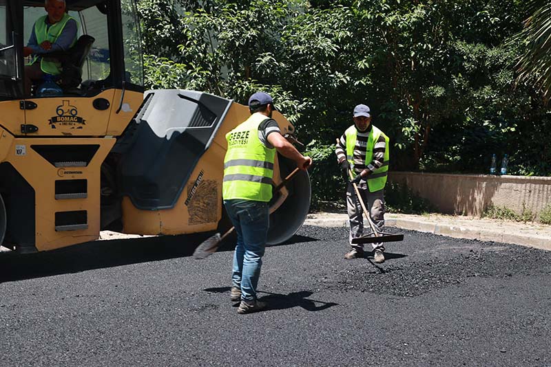 FEN İŞLERİNDEN SICAK ASFALT SERİMİ