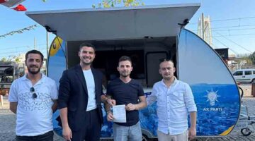 AK GENÇ İZMİT’TEN TÜRKİYE GENELİ ÜYE REKORU