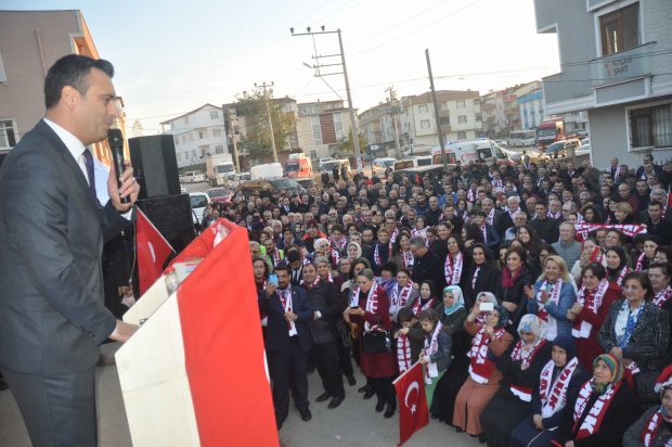 Törk seçim kampanyasını doğduğu mahalleden başlattı