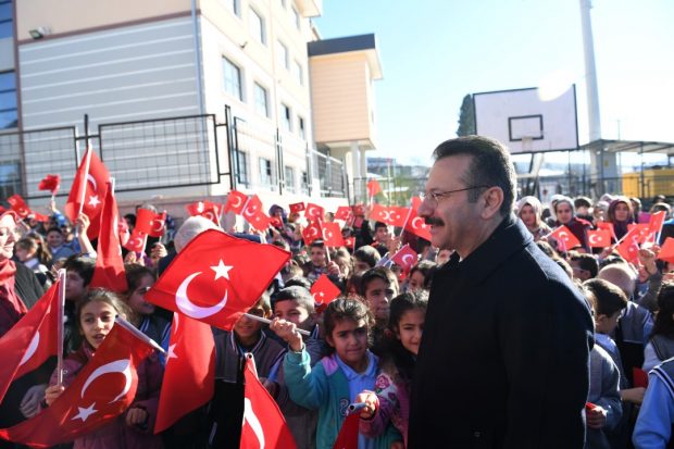 “Sevgili öğrencilerimize mutlu bir tatil diliyorum”