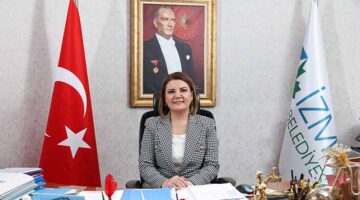 Yılan İzmit’te olunca haber, Büyükşehir’de olunca doğa olayı
