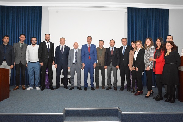 Sektör Öncüleri Turizm Öğrencileriyle Buluştu