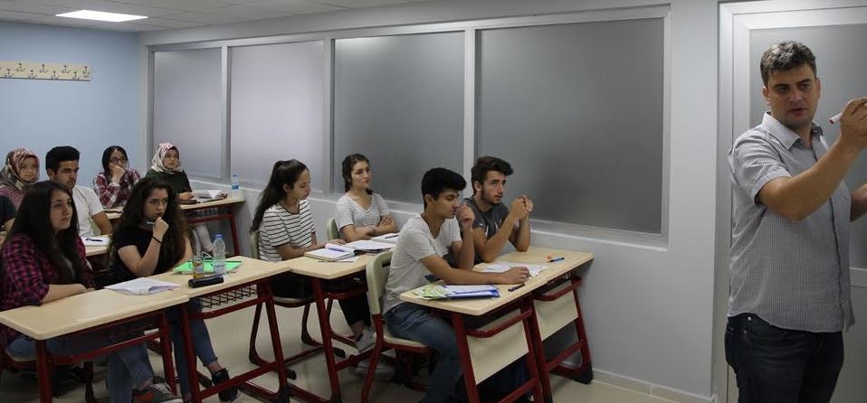 Gebze Akademi yaz okuluna büyük ilgi
