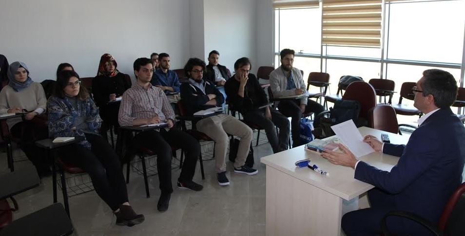 Akademi Üniversitesi başvurularında son gün Cumartesi