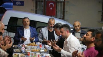 İlk iftar Kızılay Aşevinde