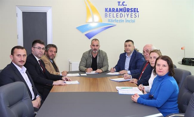 KARAMÜRSEL BELEDİYESİ TOPLU İŞ SÖZLEŞMESİ İMZALANDI