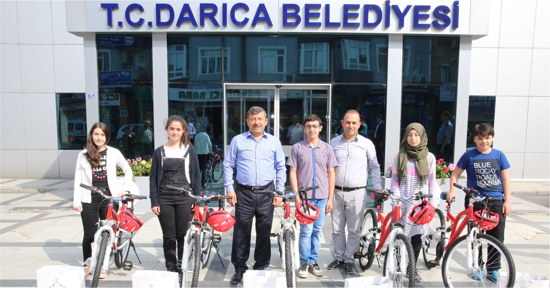 Darıca Bilgi Evleri Zoru Başardı