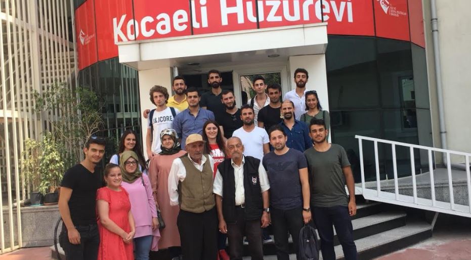 AHBAP Kocaeli Huzurevi’ni Ziyaret etti