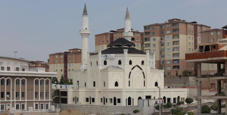 Büyük Çağdaşkent Camii’nde Son Rötuşlar