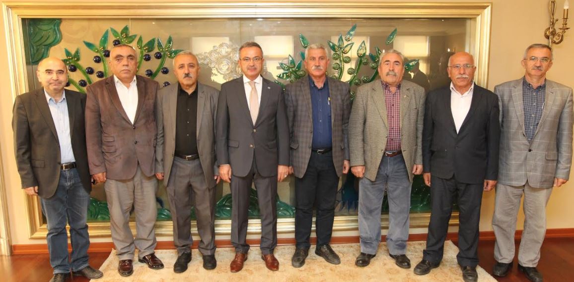 Cemevi Başkanları Köşker’i ziyaret etti