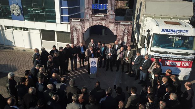 Dursun, Depremzedelerimizin Yanındayız