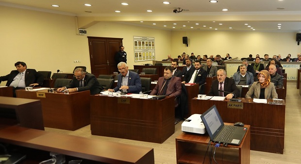 CHP, İşçi Çıkarmalarını Meclis Gündemine Taşıdı
