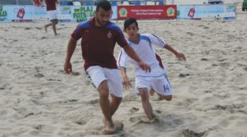Kocaeli’de Plaj Futbolu Ligi