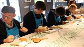 Kartepe’de Gençler Yeteneğini Konuşturdu