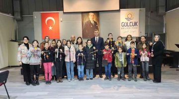 Ders Zili Gölcük’te Sanat İçin Çalıyor Etkinlikleri Başladı