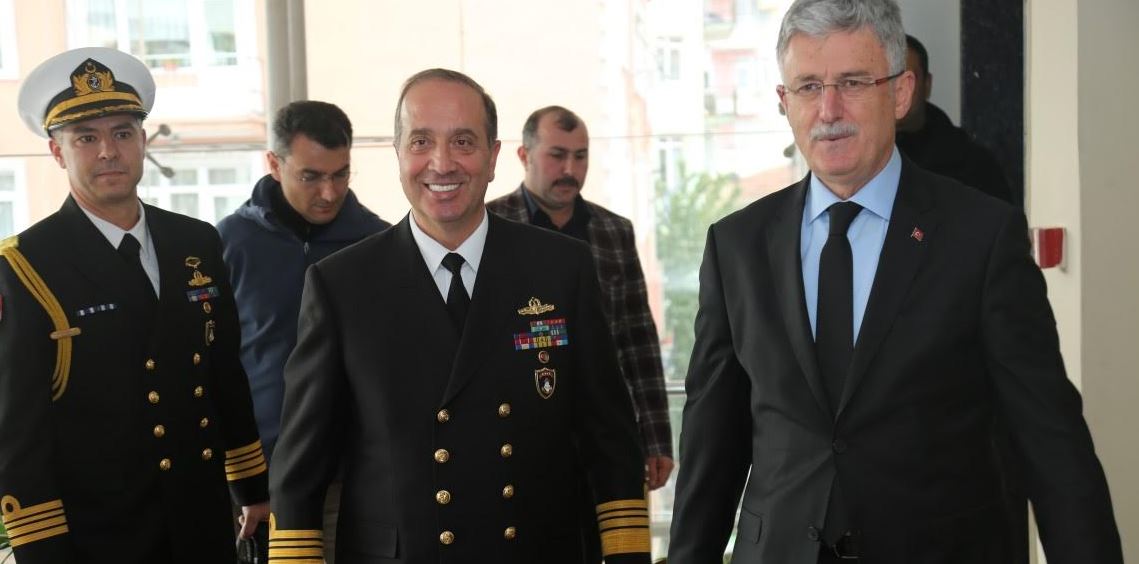 Donanma Komutanı Tatlıoğlu’ndan Ziyaret